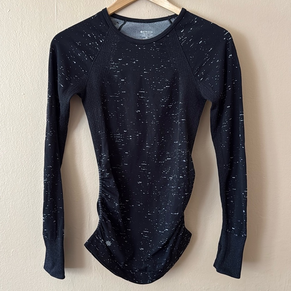 Athleta Black Long Sleeve Crew Neck Ruched T-Shirt XS